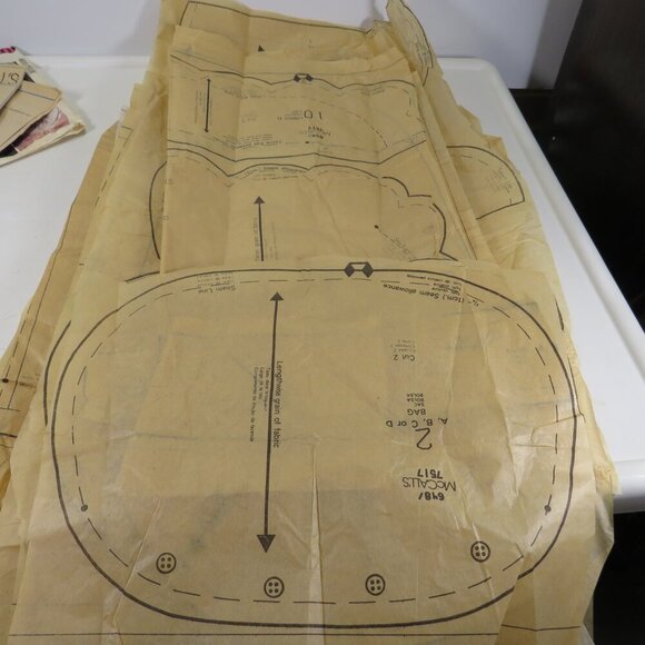 McCalls 7517 Sewing Pattern : Purses - Picture 6 of 6